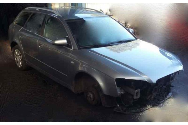 Audi A4 Avant (8E) 2.0 TDI 2006 para piezas | Desguace Gandia SL