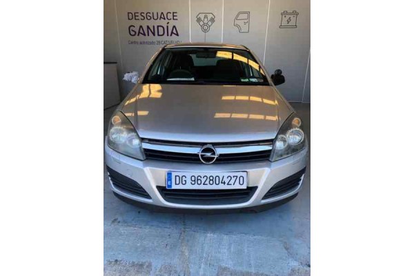 Opel Astra H Berlina Essentia 2005 para piezas | Desguace Gandia SL