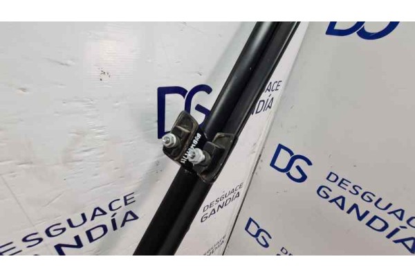 7M3860025  BARRAS TECHO SEAT ALHAMBRA (7V9) Reference 2007 7M3860025 186939 SEAT - 6