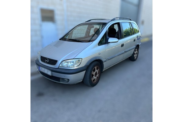 Opel Zafira a Elegance 2002 para piezas | Desguace Gandia SL