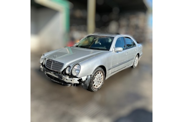 Mercedes-Benz Clase e (BM 210) Berlina 200 Kompressor (210.048) 2002 para piezas | Desguace Gandia SL