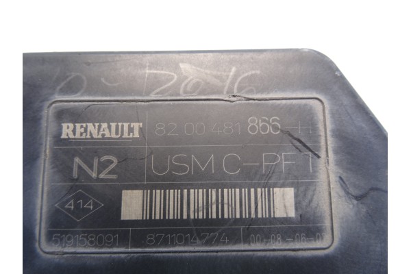 8200481866 CAJA RELES / FUSIBLES RENAULT MEGANE II BERLINA 5P Business 2007 8200481866 207860 RENAULT - 1