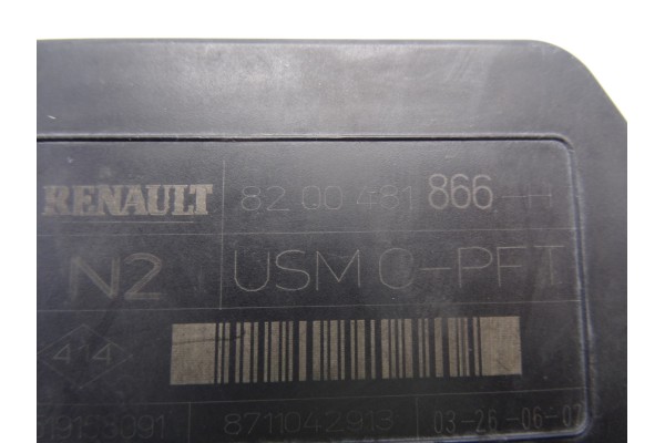 8200481866 CAJA RELES / FUSIBLES RENAULT SCENIC II (JM)