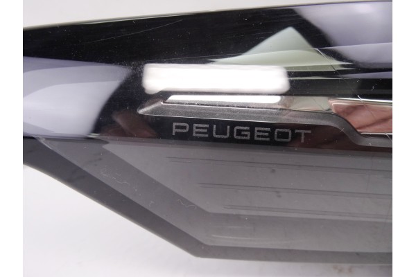 Piloto trasero izquierdo, Peugeot 308 (P5) Active Pack 2022, 9835299480