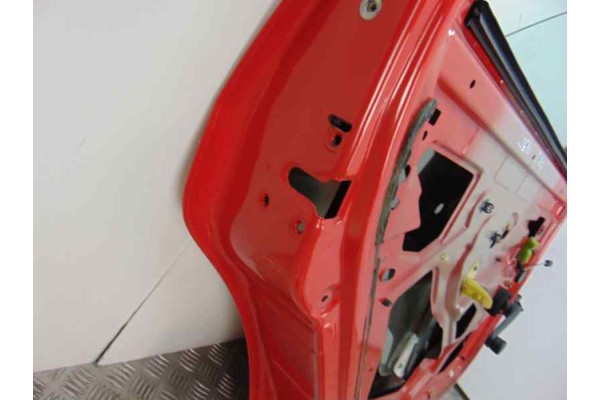 Puerta trasera izquierda, Dacia Logan 1 Básico 2007