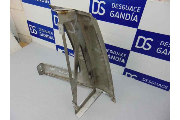 Molduras delanteras, Volkswagen Crafter Furgón (2E) Caja cerrada 35, batalla larga con techo super alto 2007