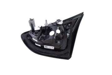 Piloto trasero izquierdo interior, Ford Puma ST-Line 2023, L1TB13A603AD