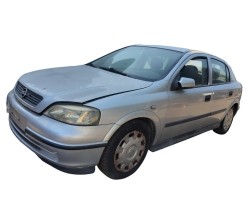 Opel Astra G Berlina Club 2001 para piezas | Desguace Gandia SL
