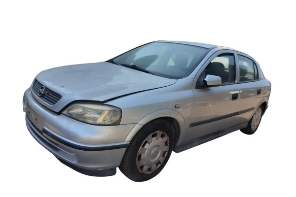 Opel Astra G Berlina Club 2001 para piezas | Desguace Gandia SL