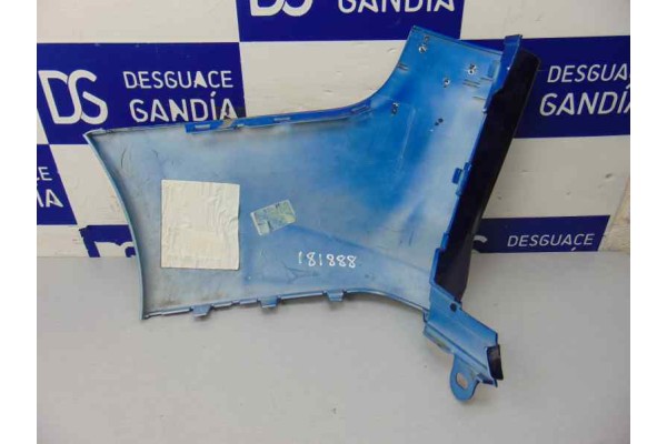 Puntera paragolpes trasera derecha