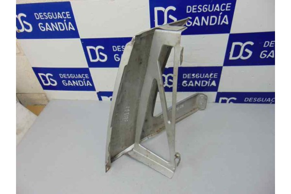 Molduras delanteras, Volkswagen Crafter Furgón (2E) Caja cerrada 35, batalla larga con techo super alto 2007