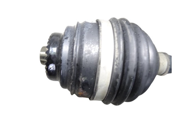 Transmision delantera izquierda, Mini Mini 3P (F56) Cooper SD 2014, 8607267