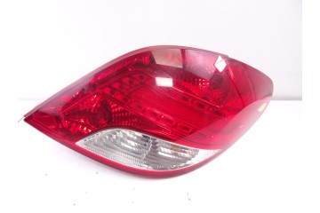 9686565980 PILOTO TRASERO DERECHO PEUGEOT 207