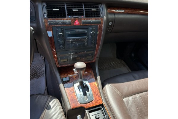 Audi A8 (D2) 2.5 TDI Quattro 2001 para piezas | Desguace Gandia SL