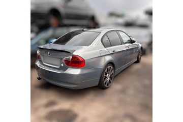 BMW Serie 3 Berlina (E90) 320D 2005 para piezas | Desguace Gandia SL