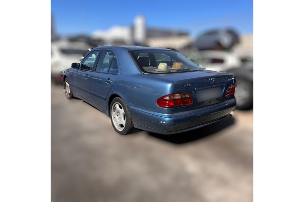 Mercedes-Benz Clase e (BM 210) Berlina 220 CDI (210.006) 2004 para piezas | Desguace Gandia SL