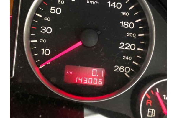 Audi A4 Berlina (8E) 2.0 TDI 16V 2007 para piezas | Desguace Gandia SL