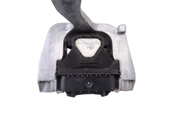 Soporte motor derecho, Audi Q3 (F3B) 35 TDI S line 2022, 5WA199262H