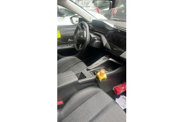 Peugeot 308 (P5) Active Pack 2022 para piezas | Desguace Gandia SL