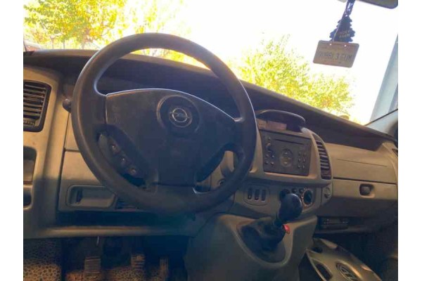Opel Vivaro Combi 2.7T Corto 2004 para piezas | Desguace Gandia SL