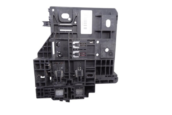 Caja reles / fusibles, Ford Kuga Hybrid St-line 2023, LX6T14A094HD