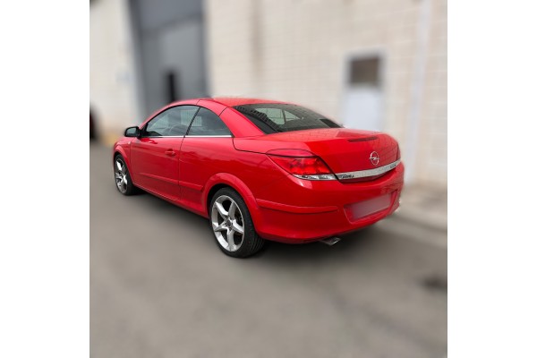 Opel Astra H Twin TOP Enjoy 2006 para piezas | Desguace Gandia SL