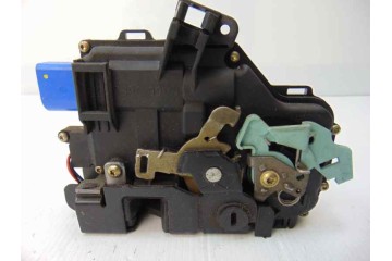 Cerradura puerta trasera derecha, Volkswagen Golf V (1K1)(10.2003) Trendline 2004, 7L0839016