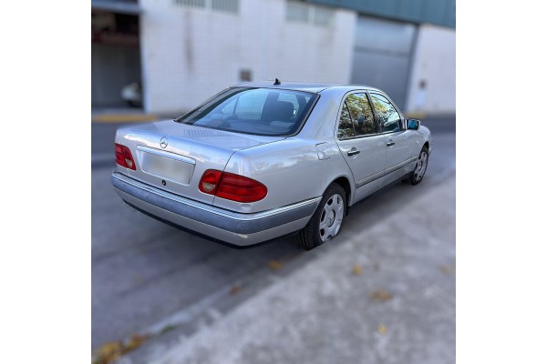 Mercedes-Benz Clase e (BM 210) Berlina 300 Turbodiesel (210.025) 1998 para piezas | Desguace Gandia SL