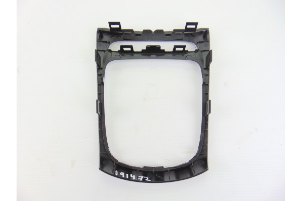 Guarnecidos palanca cambio, Opel Astra K Berlina 5P Dynamic Start/Stop 2016, 13448079