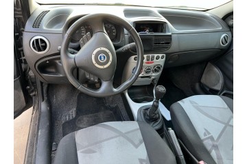 Fiat II Punto (188) Berlina 1.2 16V Dynamic 2005 para piezas | Desguace Gandia SL