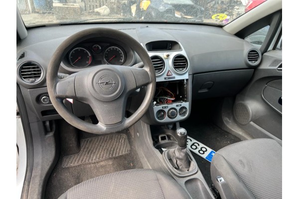 Opel Corsa D Selective 2011 para piezas | Desguace Gandia SL
