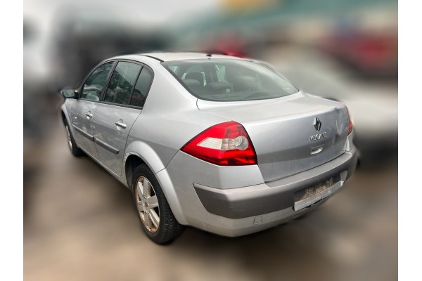 Renault Megane II Classic Berlina Confort Authentique 2005 para piezas | Desguace Gandia SL