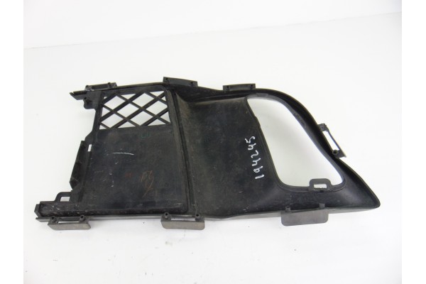 Molduras traseras, Toyota Mr 2 Roadster (W30) 1.8 SMT Hardtop 2004, 52153-17040