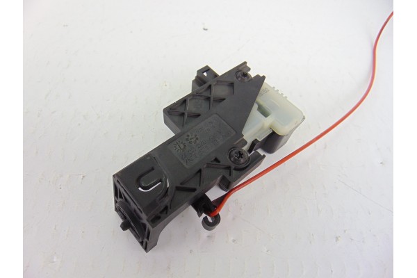 Tapa exterior combustible, Mercedes-benz Clase Glk (Bm 204) GLK 350 CDI 4-Matic (204.983) 2010, A2048200072