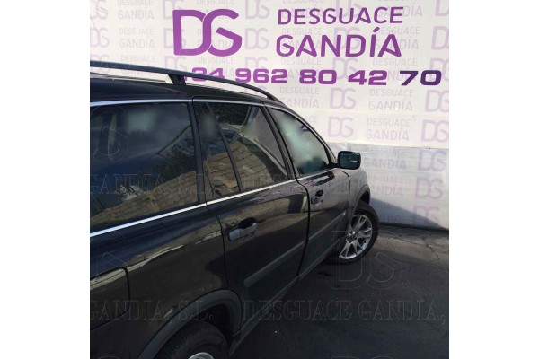 Volvo XC90 2.4 D Kinetic Geartronic (5 Asientos) 2004 para piezas | Desguace Gandia SL