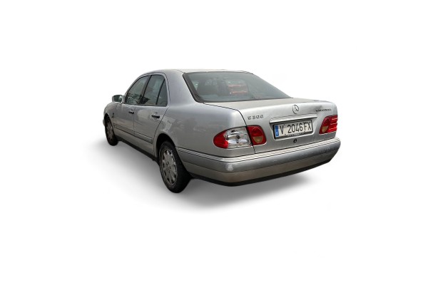 Mercedes-Benz Clase e (BM 210) Berlina 300 Turbodiesel (210.025) 1997 para piezas | Desguace Gandia SL