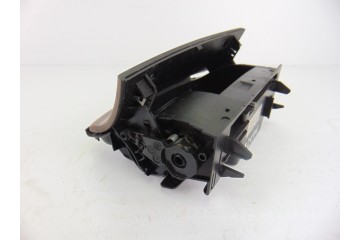 Cenicero, Mercedes-benz Cls (Bm 219) 350 Cgi (219.357) 2006, A2116802852