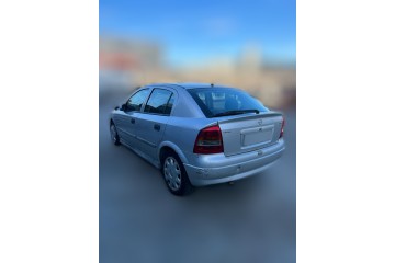 Opel Astra G Berlina Comfort 2000 para piezas | Desguace Gandia SL