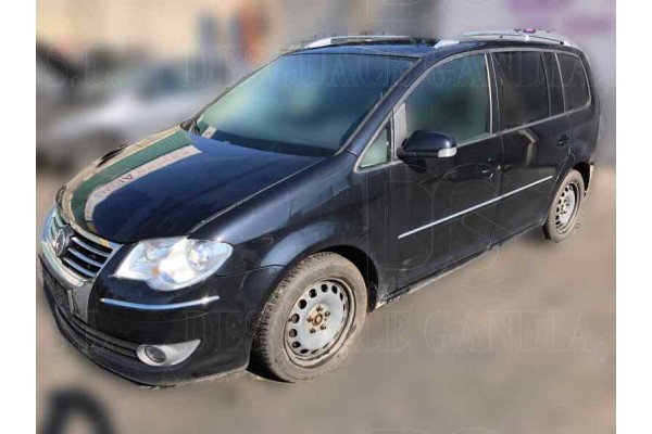 VOLKSWAGEN TOURAN (1T2) Advance