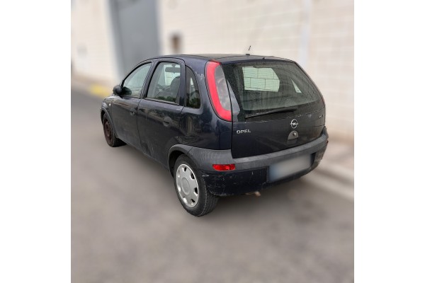 Opel Corsa C Club 2002 para piezas | Desguace Gandia SL