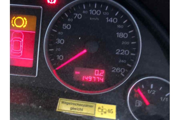Audi A4 Avant (8E) 2.0 TDI 2005 para piezas | Desguace Gandia SL