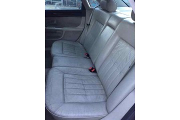 Audi A8 (D2) 3.7 1996 para piezas | Desguace Gandia SL