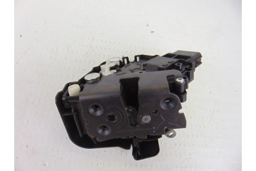 Cerradura puerta trasera izquierda, Volvo V50 Familiar D4 Kinetic 2011, 30799324