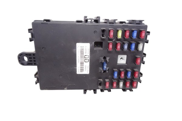 Caja reles / fusibles, Chevrolet Aveo Berlina Lt 2008, 96651328