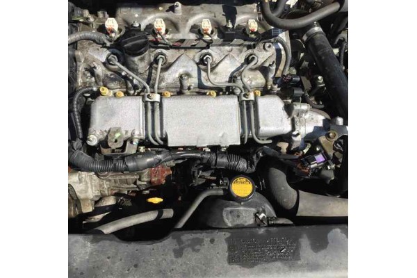 Toyota Corolla (E12) 2.0 D-4D Sol Berlina 2004 para piezas | Desguace Gandia SL