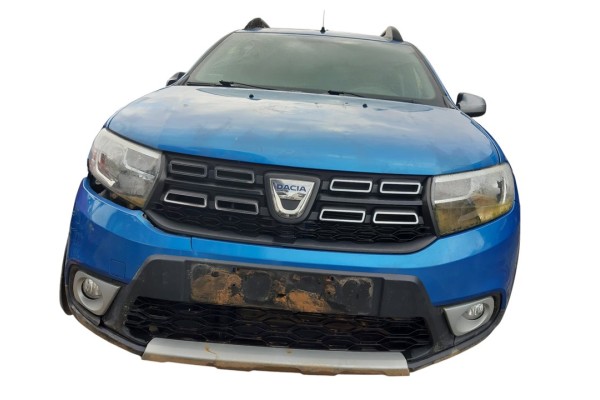 Dacia Sandero II Stepway 2018 para piezas | Desguace Gandia SL