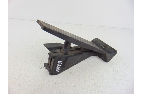 Potenciometro pedal, Bmw Serie 3 Berlina (F30) 328i 2012, 6853175