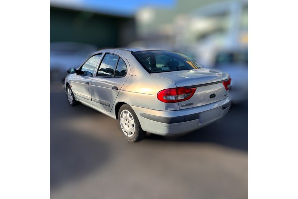 Renault Megane I Fase 2 Classic (la...) 1.6 16V Authentique 2001 para piezas | Desguace Gandia SL