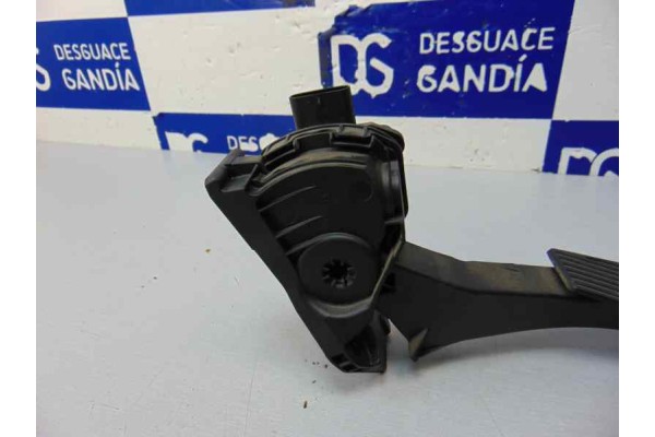 Potenciometro pedal, Opel Astra K Berlina 5P Dynamic Start/Stop 2015, 13373776