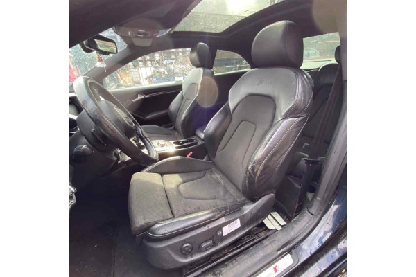 Audi A5 Coupe (8T) 2.7 TDI 2010 para piezas | Desguace Gandia SL